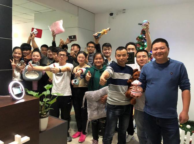专业3D打印批量智造工厂 开启互联网销售新模式